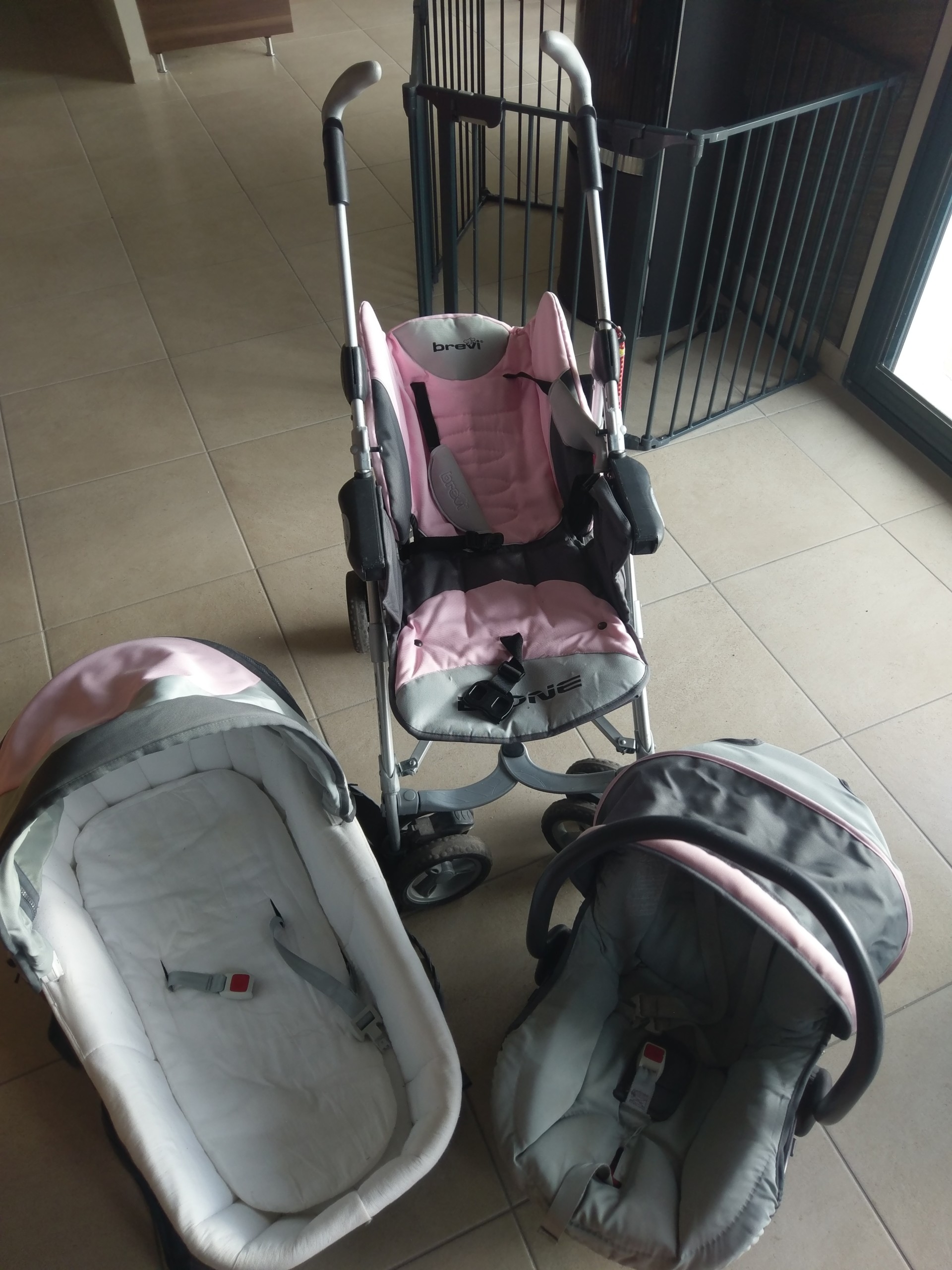don de poussette bebe